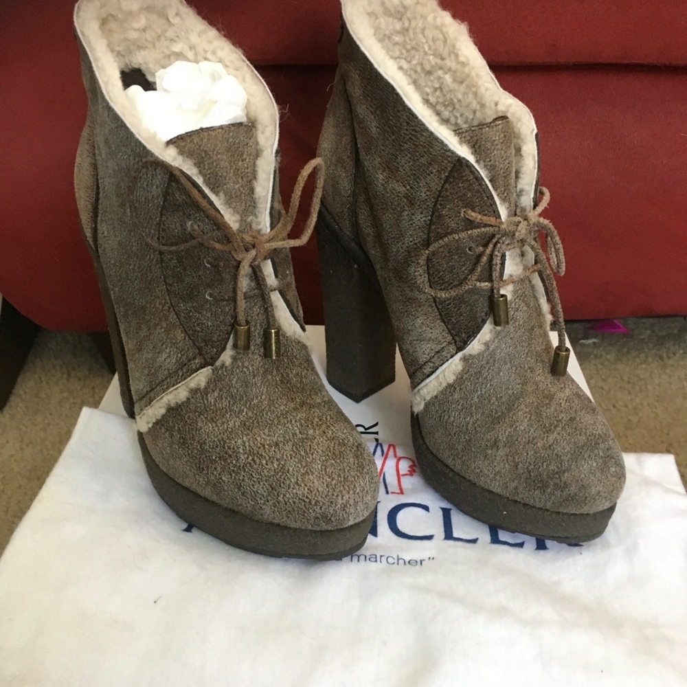 Moncler ankle boots size 38